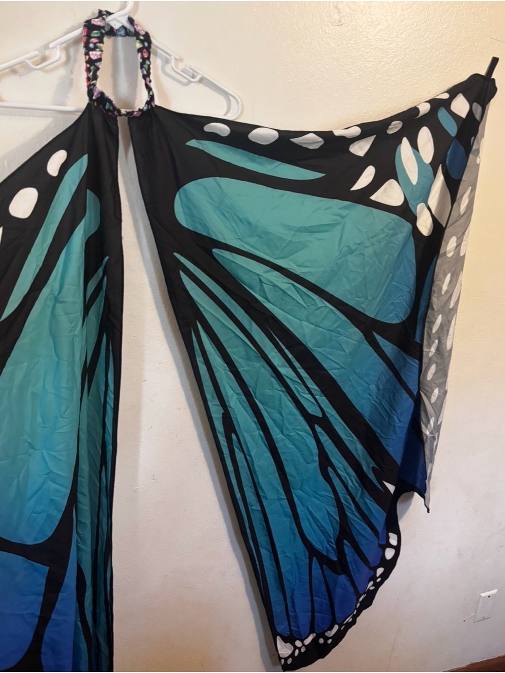 Butterfly Wings - Blue Gradient